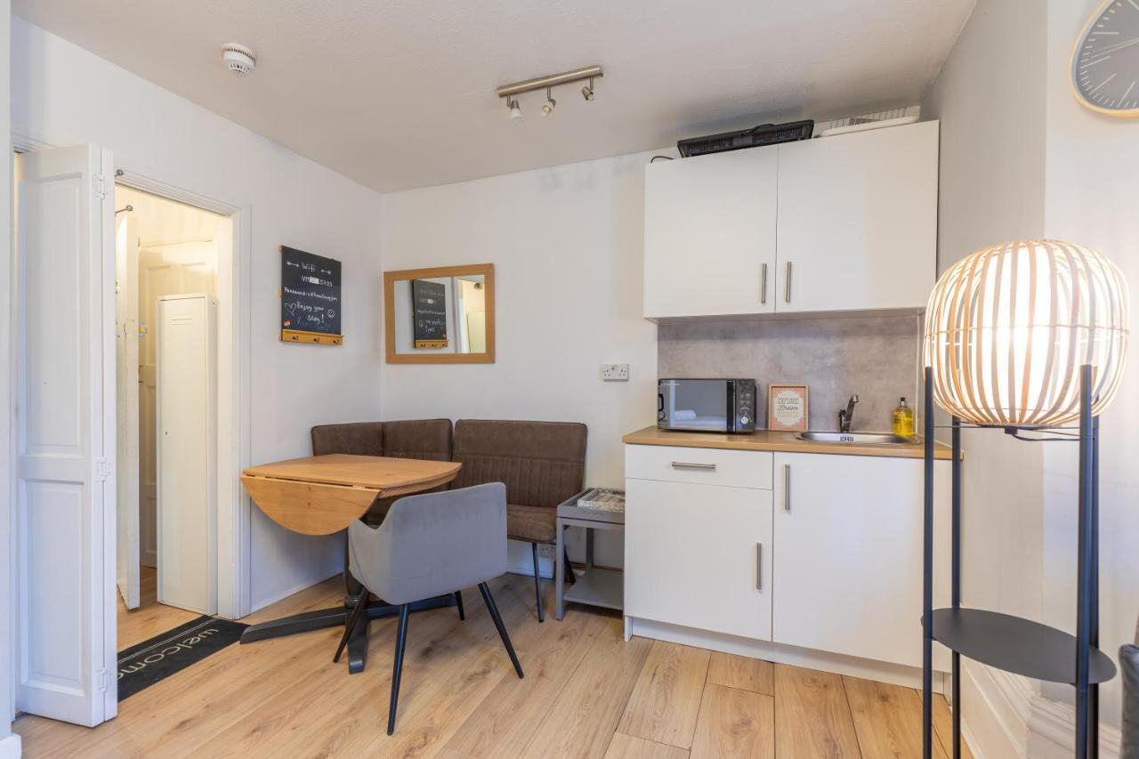 Sylish Studio Apartment Close To Station Hove Extérieur photo